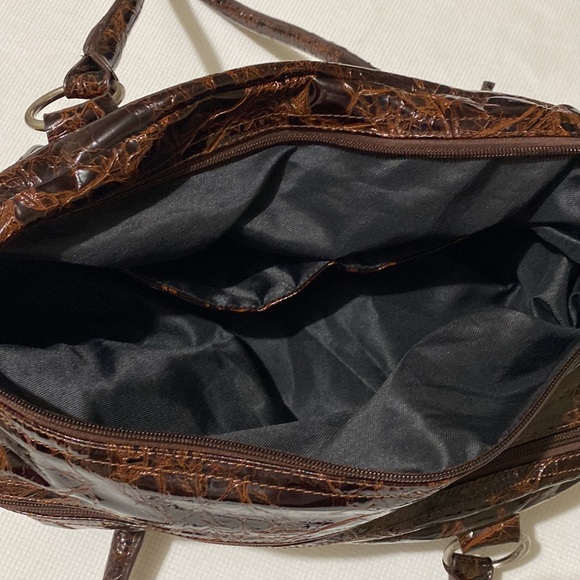 Chenson Brown Leather Patent Faux Croc Pattern Double Zipper Handbag - Picture 9 of 16